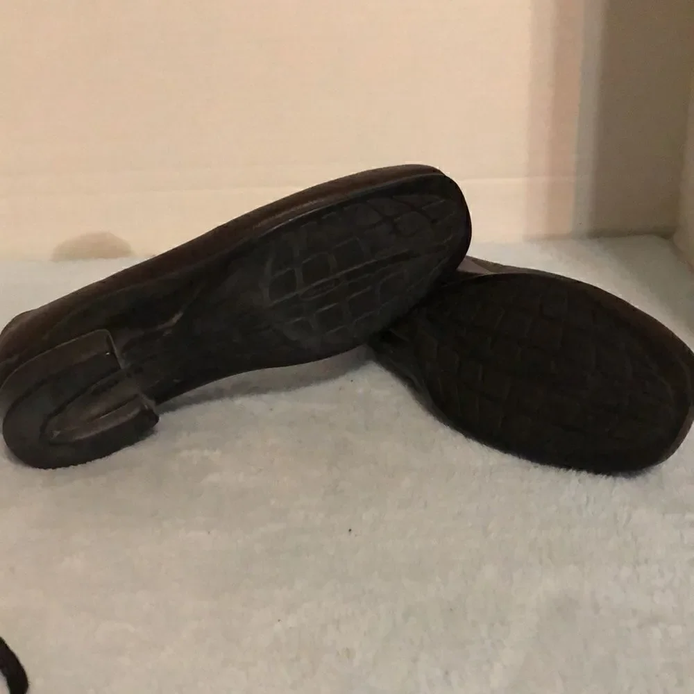 Aravon MaryJane Shoe
